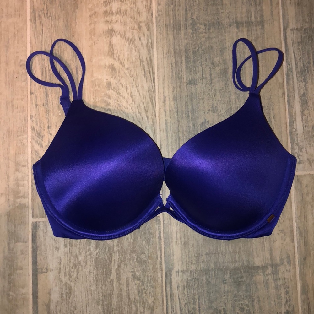 Victoria’s Secret bra